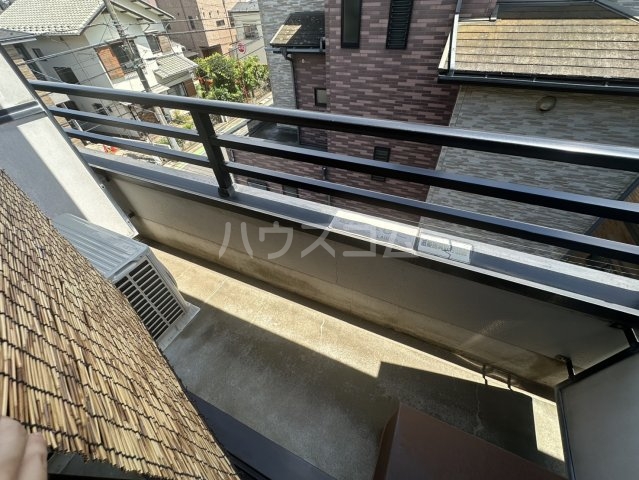 21/30 バルコニー