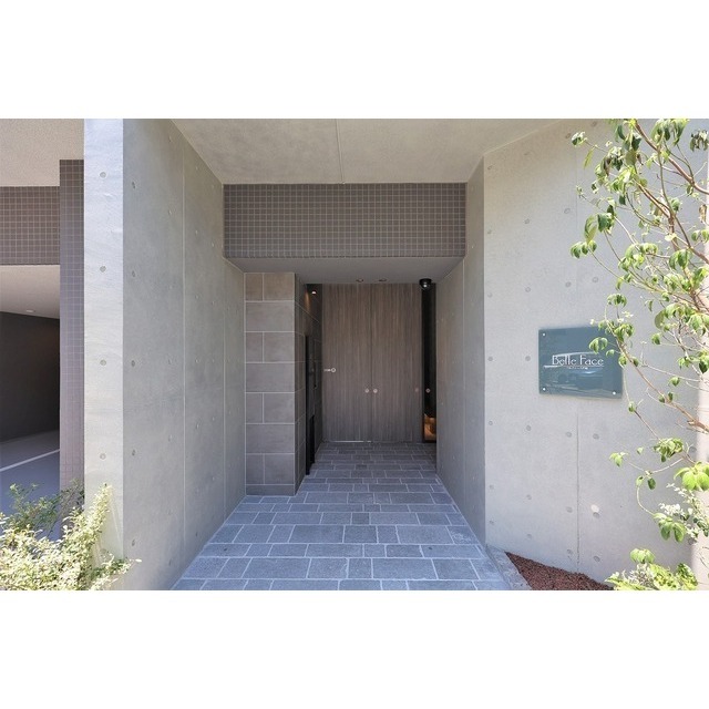 17/24 エントランス