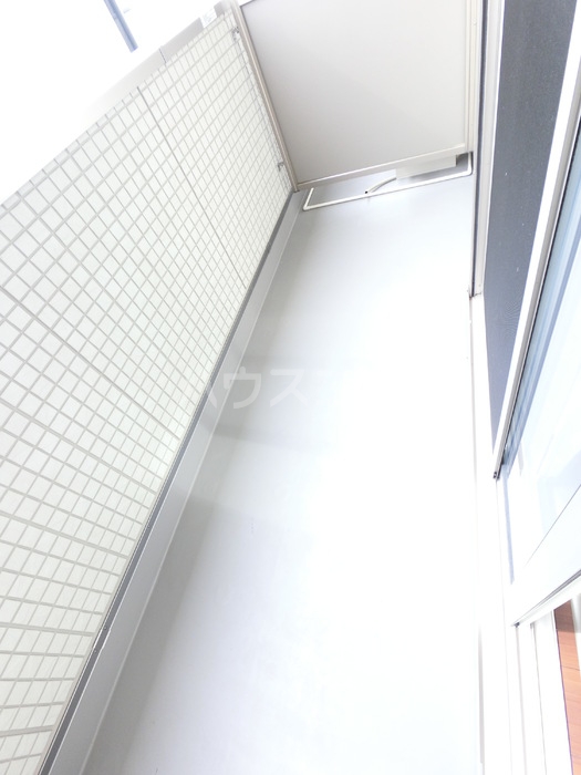 13/22 バルコニー