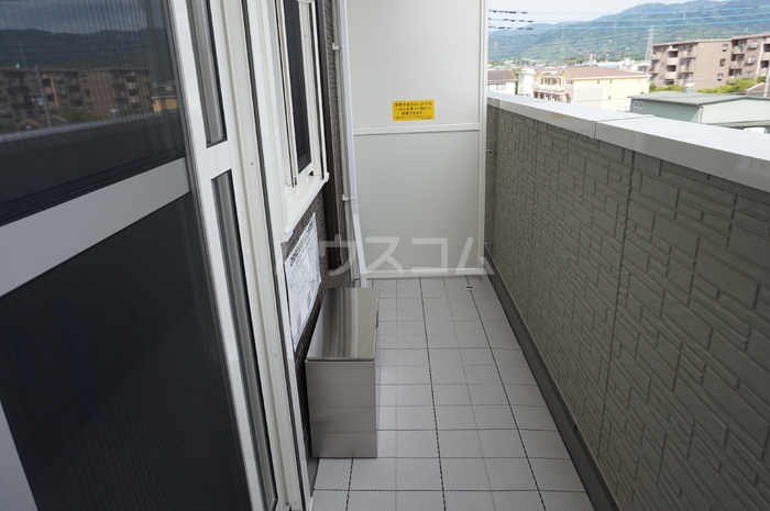 13/22 バルコニー