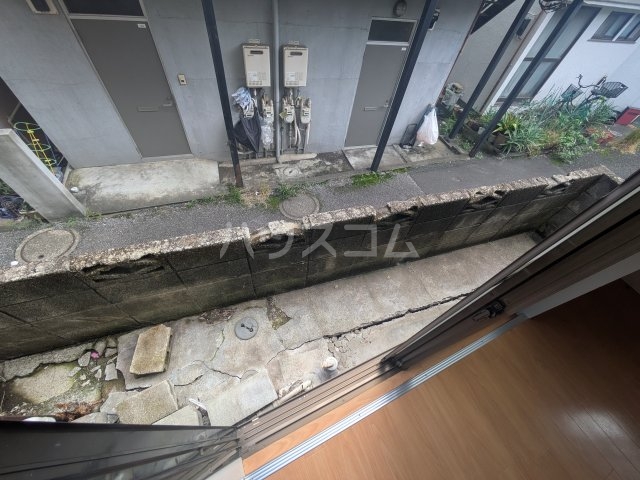 22/30 バルコニー