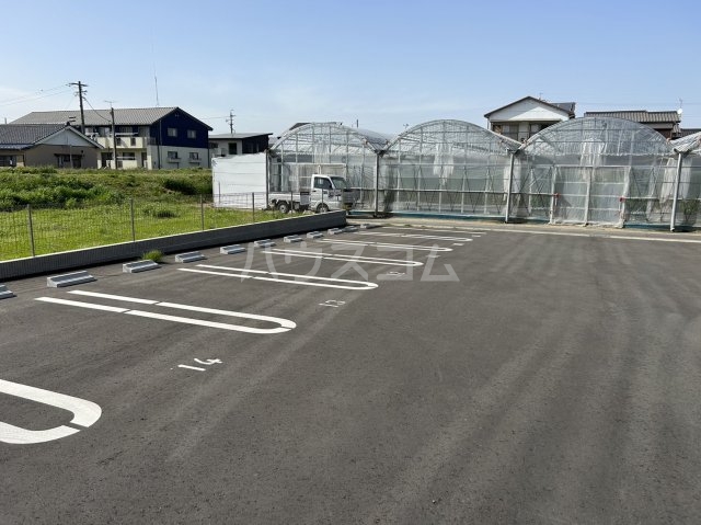 21/30 駐車場