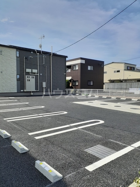 16/22 駐車場