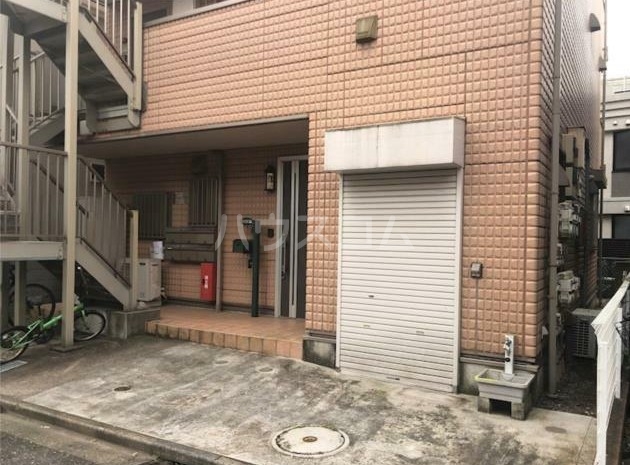 2/6 エントランス