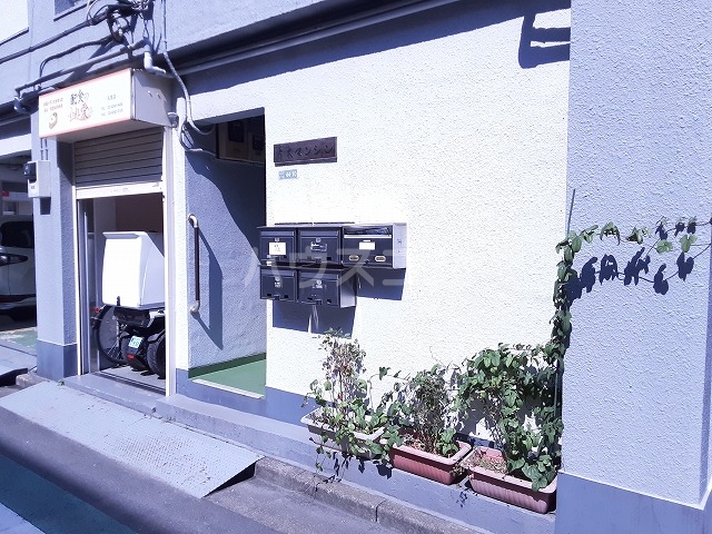 2/10 エントランス