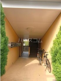 13/23 エントランス