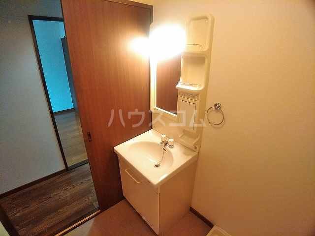 18/30 洗面