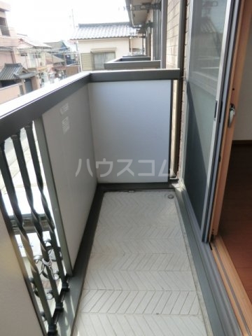 17/27 バルコニー