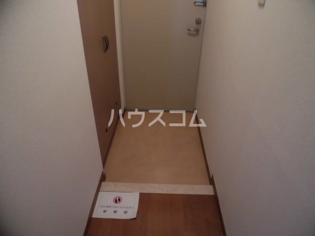 13/30 玄関