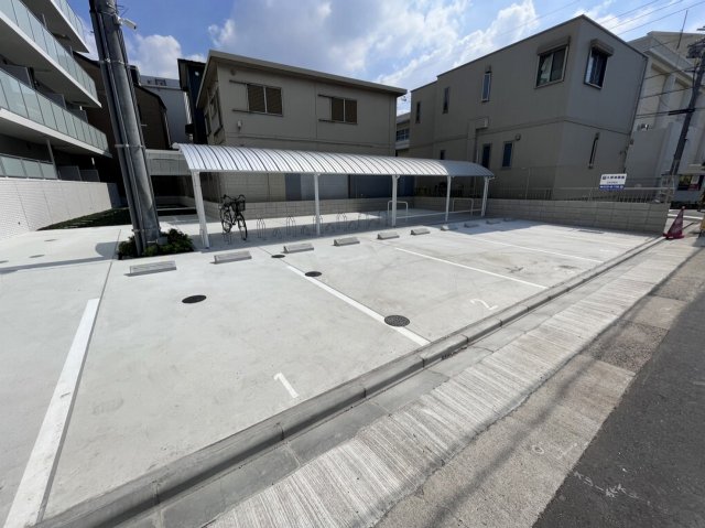 4/7 駐車場