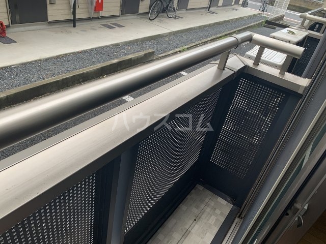 20/30 バルコニー