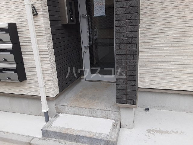 2/10 エントランス