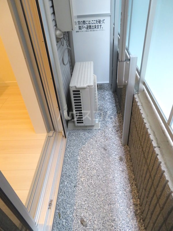 15/23 バルコニー