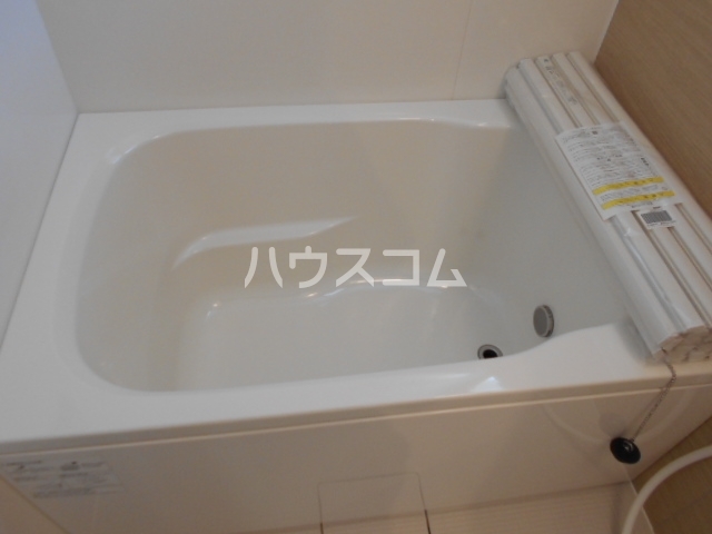 13/30 浴室