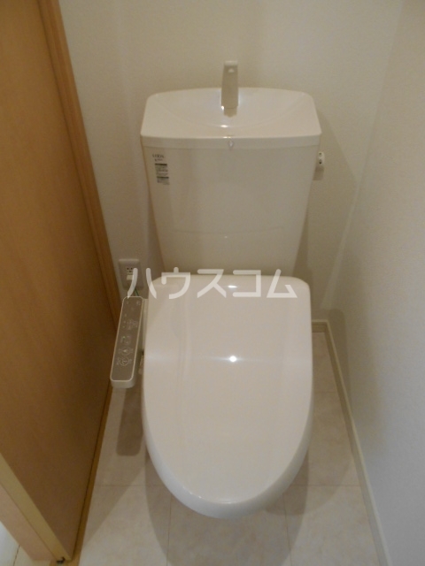14/30 トイレ