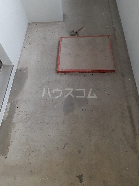 18/24 バルコニー