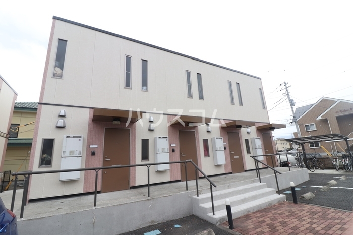 14/14 エントランス