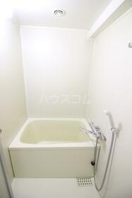 17/30 浴室