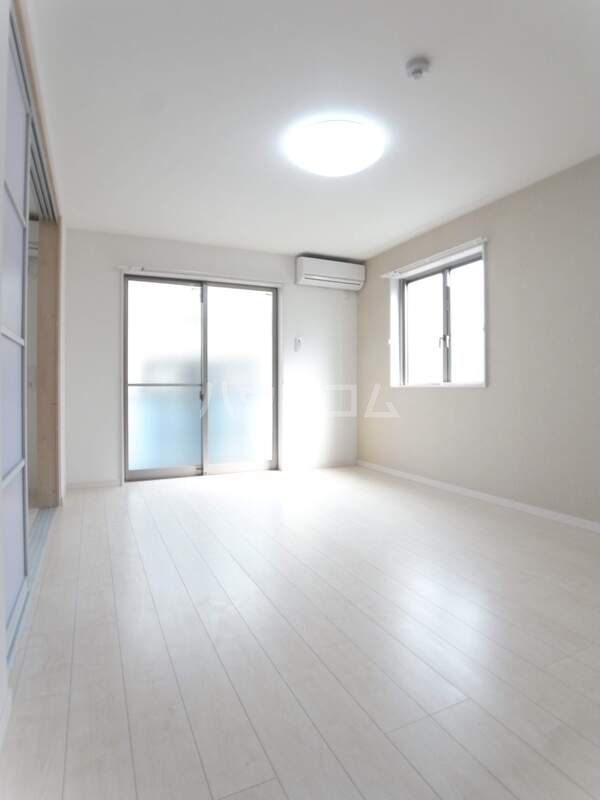 4/20 リビング/ダイニング