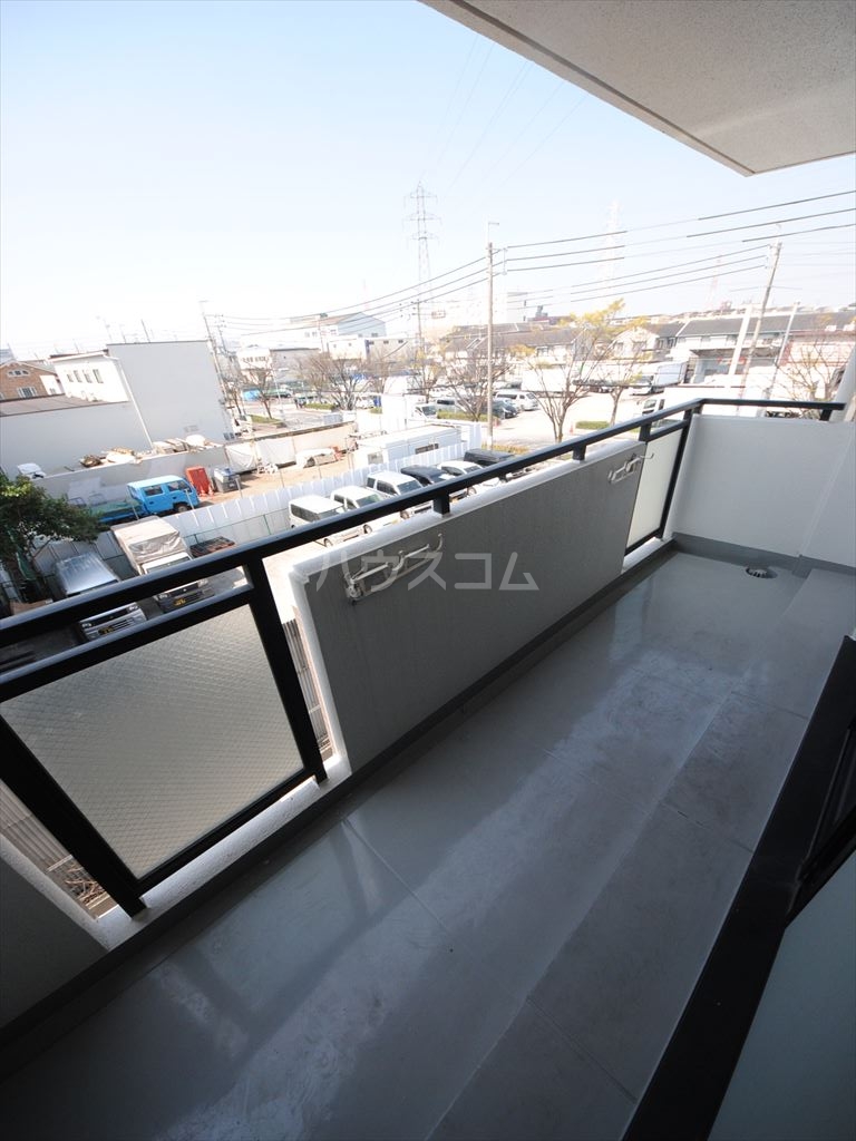 19/30 バルコニー