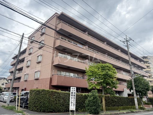 2/4 外観