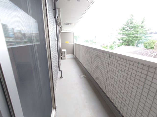 18/30 バルコニー