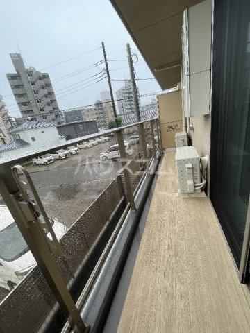 15/27 バルコニー