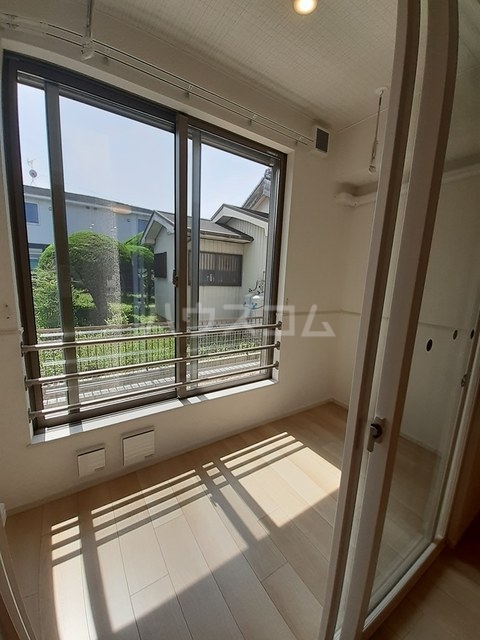 15/28 バルコニー