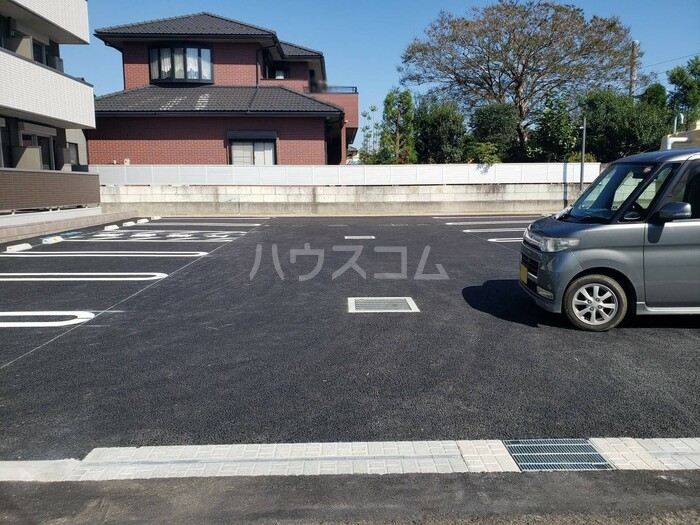 19/25 駐車場