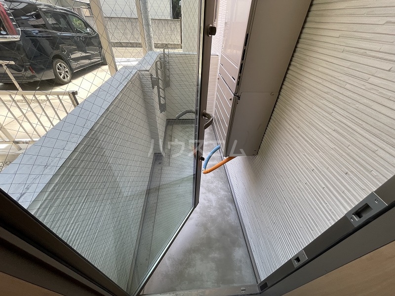 20/30 バルコニー