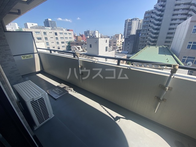20/30 バルコニー