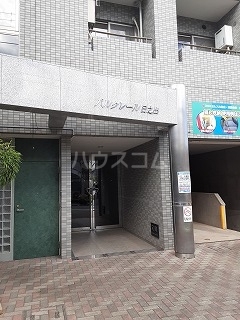 2/3 エントランス