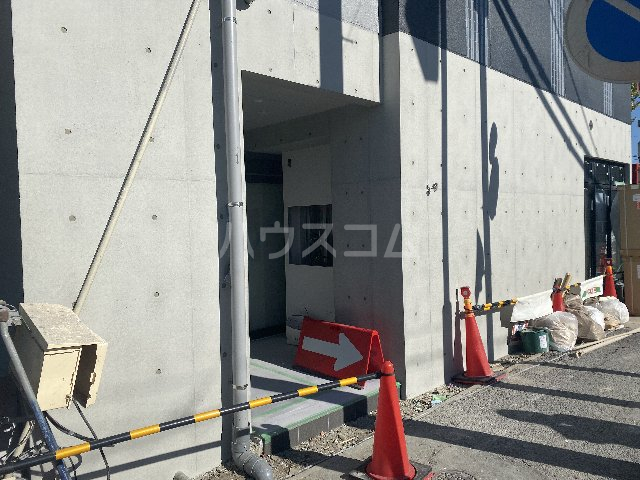 22/29 エントランス