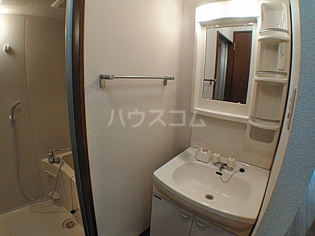 13/30 洗面