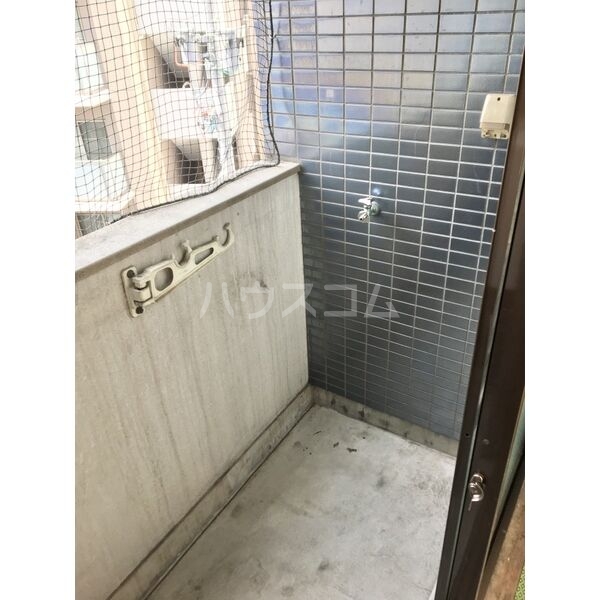 14/23 バルコニー