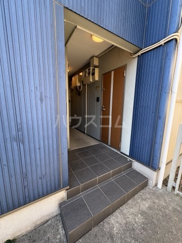 21/21 エントランス