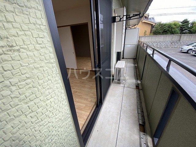 19/30 バルコニー