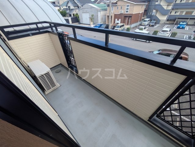 20/30 バルコニー