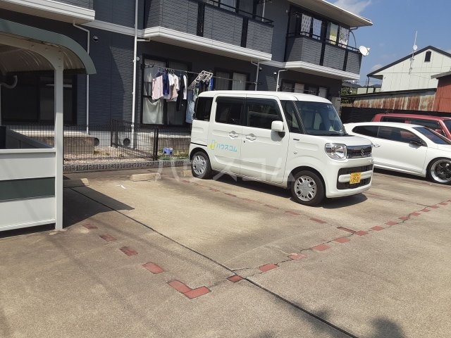 22/24 駐車場