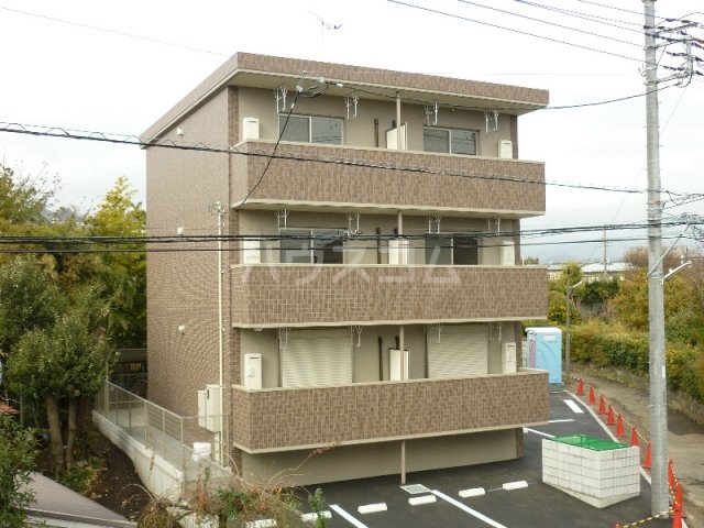 20/28 エントランス