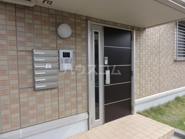 2/10 エントランス