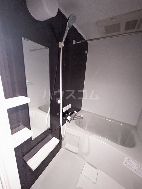 16/30 浴室