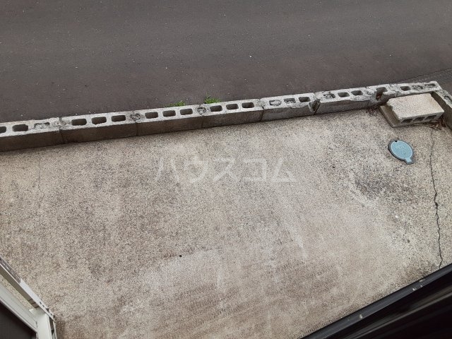 15/23 バルコニー