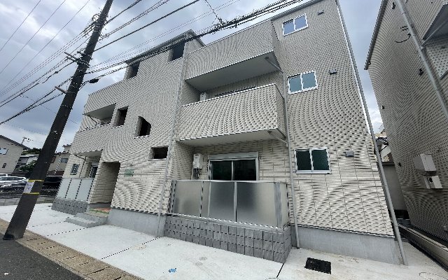 2/4 外観