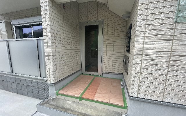 3/4 エントランス