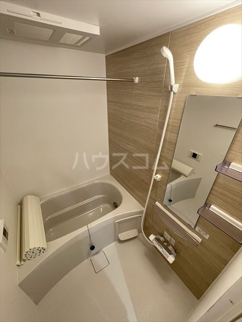 14/30 浴室