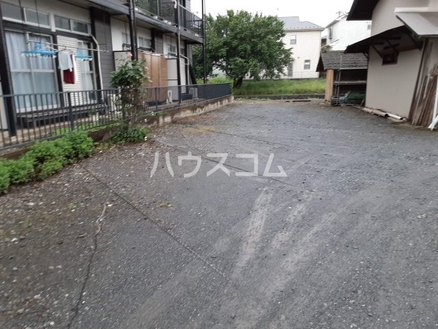 20/30 駐車場