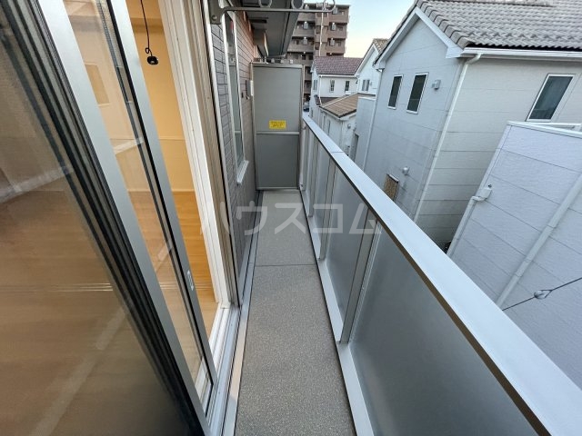 21/28 バルコニー