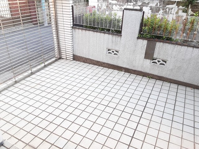 17/30 バルコニー