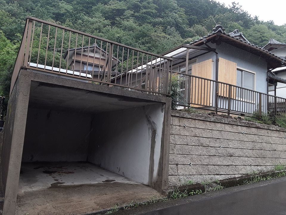 24/25 駐車場